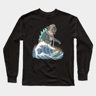 The Great Godzilla diver off Kanagawa Long Sleeve T-Shirt